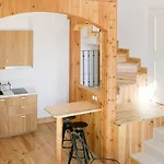 Alfama Deluxe Duplex By Lovelystay Apartman Lisboa