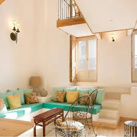 Апартаменти Alfama Deluxe Duplex By Lovelystay Лісабон